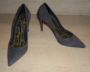 GORGEOUS, TIMELESS, NWT $1,145 DOLCE & GABBANA GRAY SUEDE PUMPS / HEELS - Picture 1 of 12
