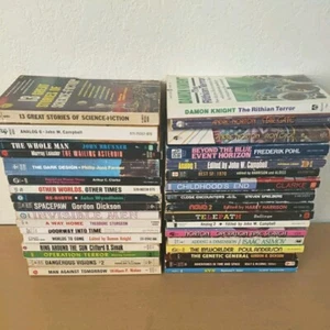 Huge Sc-Fi Paperback Books Lot Of 36 Vintage 1960s Aliens, Outer Space - Picture 1 of 11