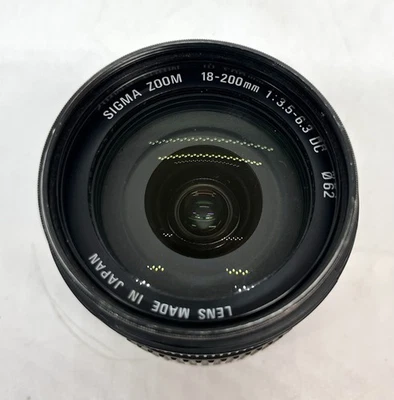 SIGMA ZOOM 18-200mm f/3.5-6.3 DC 62 Lens For Nikon - Image 1 of 4