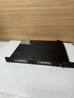 Shure U4D-M4 662-692 MHz Dual Channel Wireless Receiver - Image 1 of 4