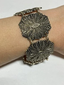 Bracciale Vintage W Germania Finta Marcasite Metallo Leggero Fiore RR1667 - Foto 1 di 6