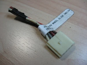 Kenworth GTD Elec. Connector w/ Wiring for GTD Fifth Wheel Slide Switch #M160FY - Picture 1 of 6