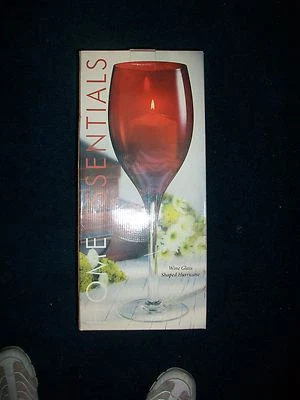 Copa de vino Home Essential en forma de huracán 16" roja Foto 1 de 2