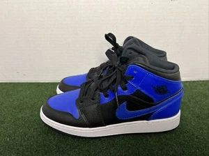 Size 5.5y - Jordan 1 Mid "Hyper Royal" 554725-077 2021 - Picture 1 of 7