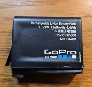 GoPro Official Rechargeable Battery For HERO4 Black Or Silver AHDBT-401 NEW - Picture 1 of 4