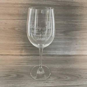 2010 Walt Disney World Epcot International Food and Wine Festival Stem Glass EUC - Picture 1 of 2