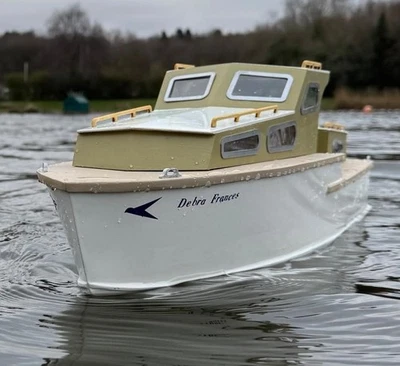 Aylsham 30 Broads lunch, wood model boat construction kit. - Image 1 of 4