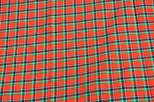 African Butterfly Shukas Masai blanket made in Kenya Red/Green PLAID - Picture 1 of 3