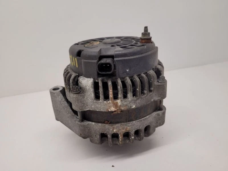 05-07 GMC SIERRA 1500 PICKUP Alternador Estilo Clássico Pele de Porta Dobrada 15263858 - Imagem 1 de 4