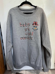 Baby It’s Cold Outside graues Sweatshirt mit Rundhalsausschnitt Größe Large - Bild 1 von 8
