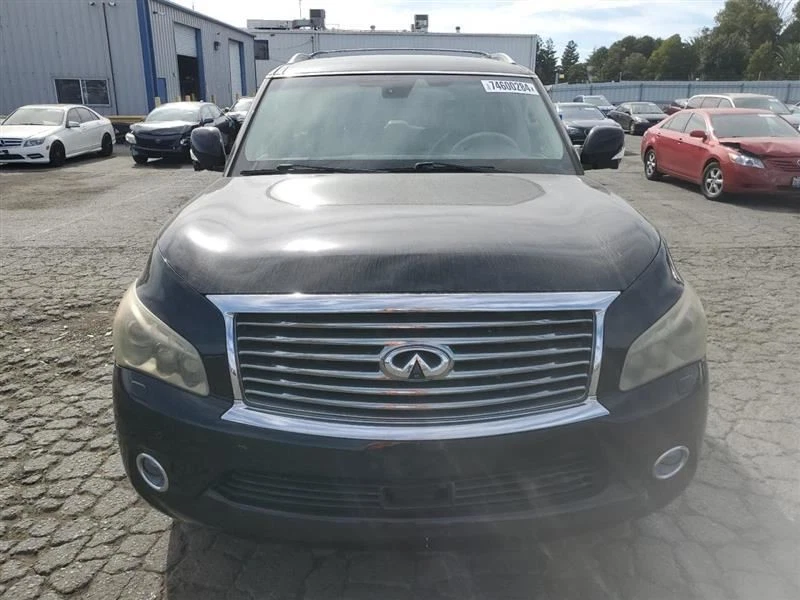 Rear SPOILER 2011-2020 INFINITI QX56 Foto 1 de 4