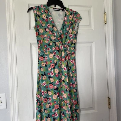 Vestido elástico Lands' End multicolorido estampa floral tamanho pequeno 6-8 - Imagem 1 de 4