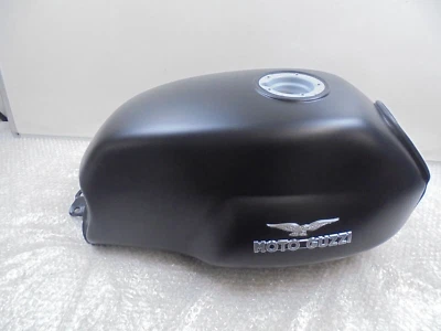 Moto Guzzi V7 Stone 2014-2016 Diablo Black Fuel Tank New 2H000414000XN6 - Imagem 1 de 4