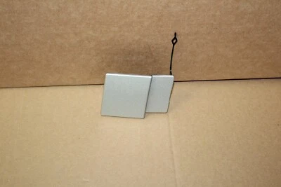 Cadillac Escalade 2015-2020 parachoques trasero gancho de remolque tapa de ojo cubierta 22960926 Cha silv Foto 1 de 2