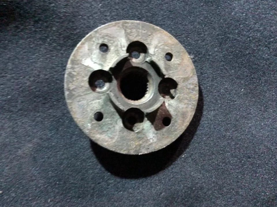 Brida de transmisión delantera Austin Metro, usada en buen estado - Imagen 1 de 1