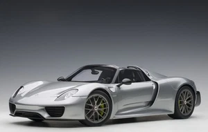 AUTOart 12123 - 1/12 Composito Porsche 918 Spyder 2013 (GT Argento Metallico) - Picture 1 of 1