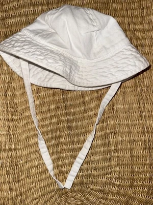 Sombrero de cubo blanco Hanna Andersson Xs 3-12 meses 100 % algodón corbata sombrero para el sol Foto 1 de 4