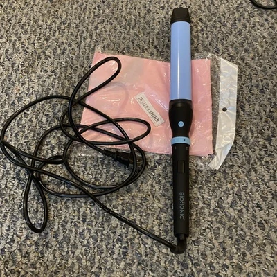 Bio Ionic OnePass Oval Wand Nano Ionic MX Curling Iron Silicone Ceramic - Image 1 of 4