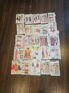 Lote de 25 patrones de costura sin cortar talla 16 - 24 Butterick McCall años 70 - modernos - Imagen 1 de 2