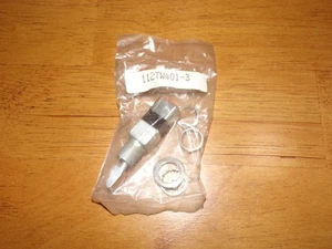 Honeywell Aircraft Lever Switch 112TW401-3 - Picture 1 of 3