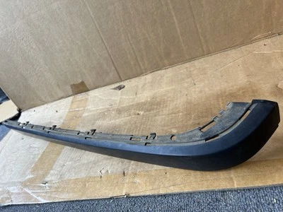 1995 - 2001 宝马 E38 740iL 740 740i 728i 735iL 730iL 保险杠装饰模具原始设备制造商 — 第 1/4 张图片