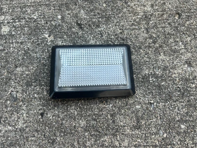 Ford Mustang Ranger 1980-93 F150 F250 E1TB-13776-AA luz domo techo superior Foto 1 de 4