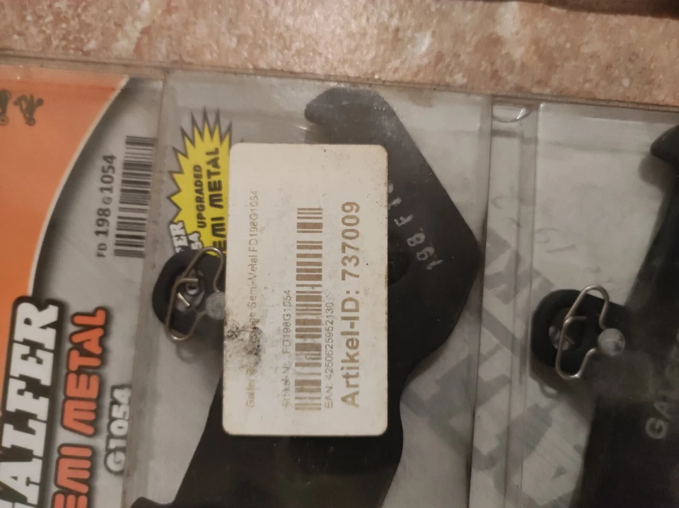 BMW K oder R Bremsbeläge - Bild 1 von 4