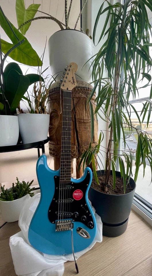 guitare électrique neuve - squier sonic california blue  - Photo 1/4