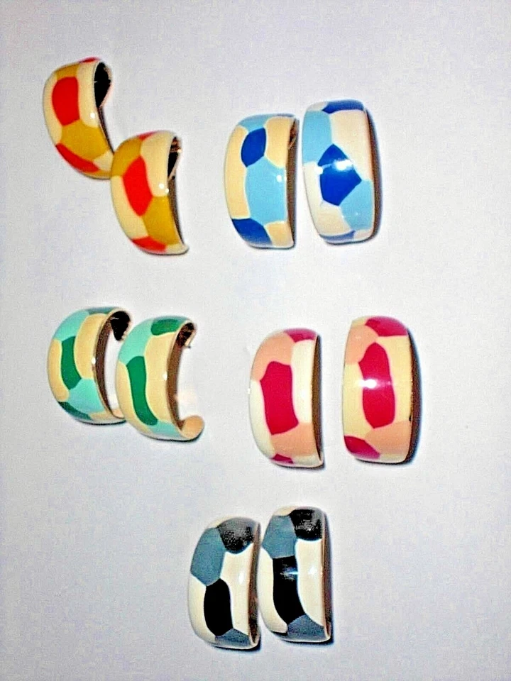 Halb-Creolen Modeschmuck verschiedene Farben  3 cm, Ohrring/e, Damen/zum Stecken - Bild 1 von 1