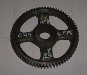 Pignon 70 dents - Ø extérieur 144 mm - épaisseur 18 mm - Ø alésage 25 mm - Picture 1 of 1