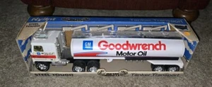 Nylint Gm Goodwrench Motor Oil Semi Tanker  Metal Muscle W/ Box  - Picture 1 of 16