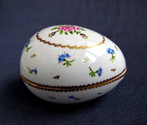Oeuf Limoges 13,5 cm Bonbonnière décor Floral œuf peint à la main - Picture 1 of 6
