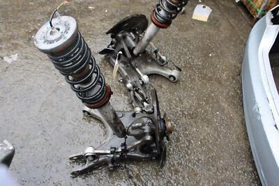 Conjunto suspensión trasera bmw m6 14 15 16 17 18 19 Foto 1 de 3