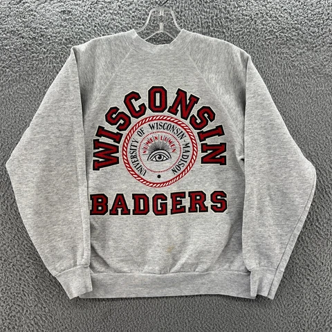 Vintage Wisconsin Badgers Sweater Mens Medium Crewneck Sweatshirt NCAA Pullover Cover