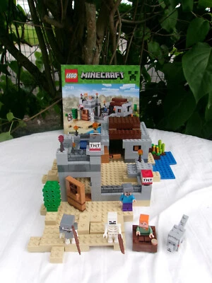 LEGO 21121 Minecraft L'Avant-poste du désert - Photo 1/4