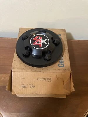 GM OEM NOS 15592299 Steel Wheel Hub Cap Center Cap 1983-1988 Chevrolet S10 4x4 - Image 1 of 4
