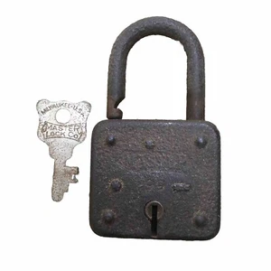 Antique Master Lock Company Padlock No 99 & Old Steel Key 1-3/4”x2-1/2” Works! - Picture 1 of 3