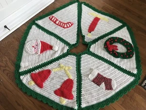 Vintage Hand Crochet Granny Punk Christmas Tree Skirt - Picture 1 of 9