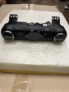 97250-J2240 2023 Kia Soul EV Heater AC Temperature Control Switch New Oem - Picture 1 of 9