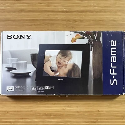 Sony DPF-D1010 10.2" Digital Photo Frame | LED Digital Picture Frame S-Frame - Image 1 of 3