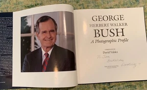 GEORGE HERBERT WALKER BUSH SIGNED Fotoprofil David Valdez 1997 - Bild 1 von 6
