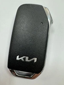 GENUINE KIA 3 BUTTON REMOTE SMART KEY FOB TESTED & WORKING SVI-MQ4FGE03 !!! - Picture 1 of 6