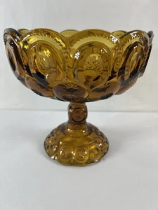 Plato de caramelo de compota pedestal luna y estrellas ámbar vintage LE Smith 8" - Imagen 1 de 12