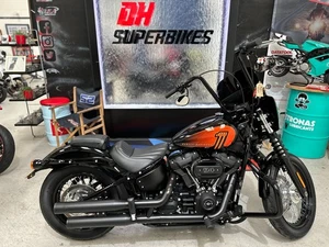 HARLEY DAVIDSON FXBBS STREET BOB 114 1868 21 Reg 3400 Miles Vance Hines PX SWAP - Picture 1 of 24