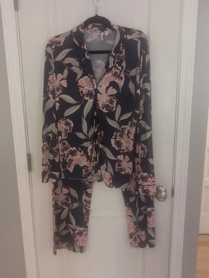Nordstrom Women's Size S Floral Print 2 Piece Pajama Set Modal Spandex Soft  - Image 1 of 4