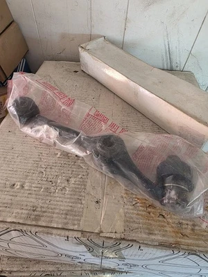 Braço de controle inferior esquerdo dianteiro K8427 para 1986-1995 Ford Taurus Mercury Sable  - Imagem 1 de 3