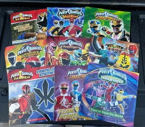 9 Vintage Mighty Morphin Power Rangers Scholastic Paperback 2006-2012 Book Comic - Picture 1 of 13