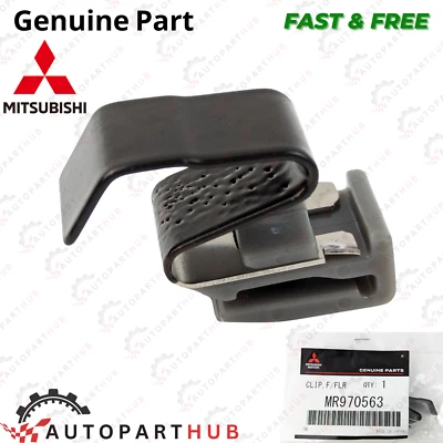 Genuine Mitsubishi Lancer Outlander Gas Fuel Lid Door Spring Clip OEM MR970563 - Image 1 of 4