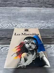 LES MISERABLES, RIVISTA PLAYBILL, IL TEATRO DI PALAZZO - Foto 1 di 7