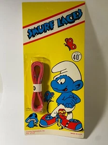 1982  Smurfs Pair of Red Shoe Laces with Large Display Card - Picture 1 of 4